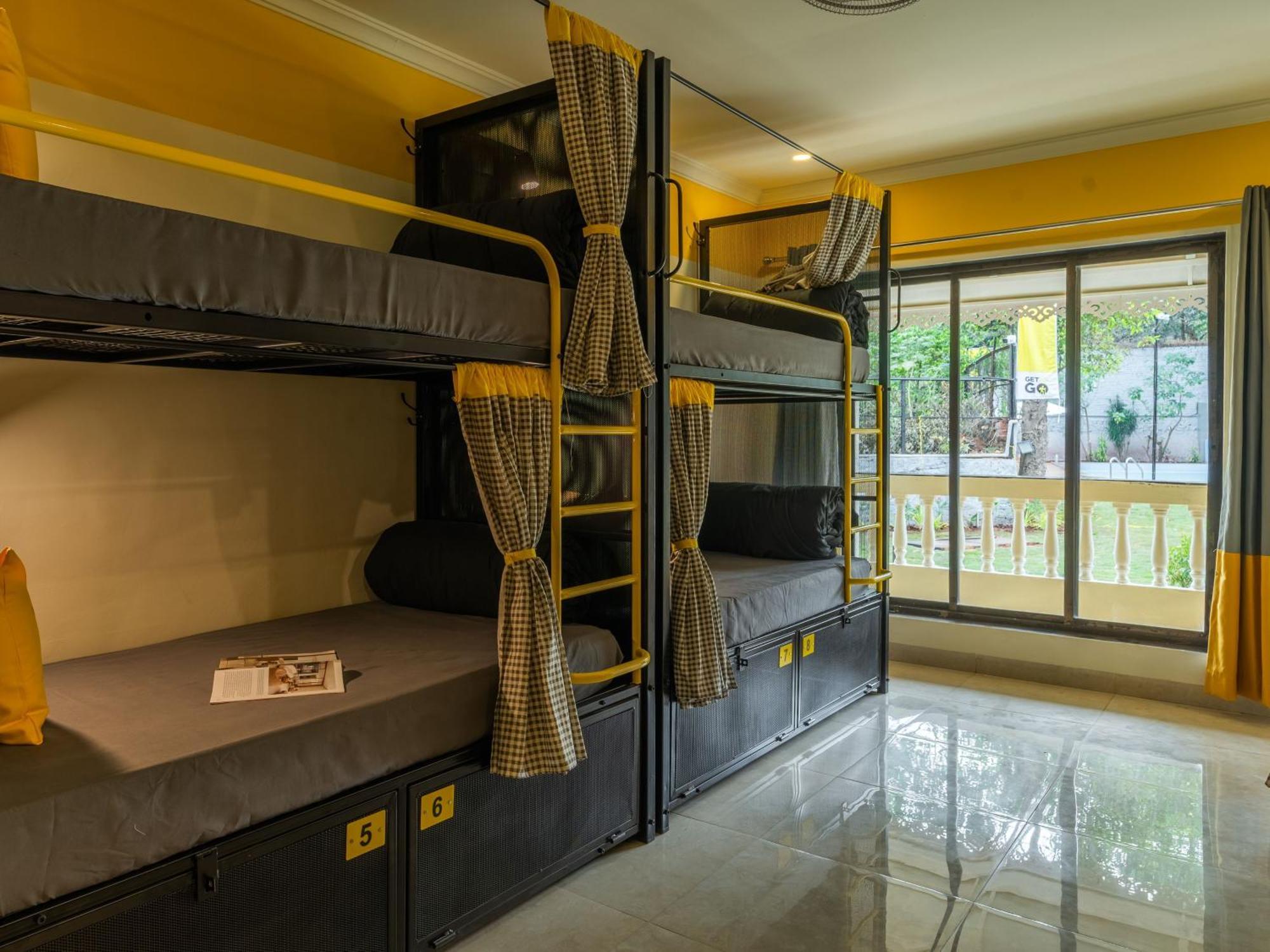 The Hosteller Lonavala, City Centre Exterior foto